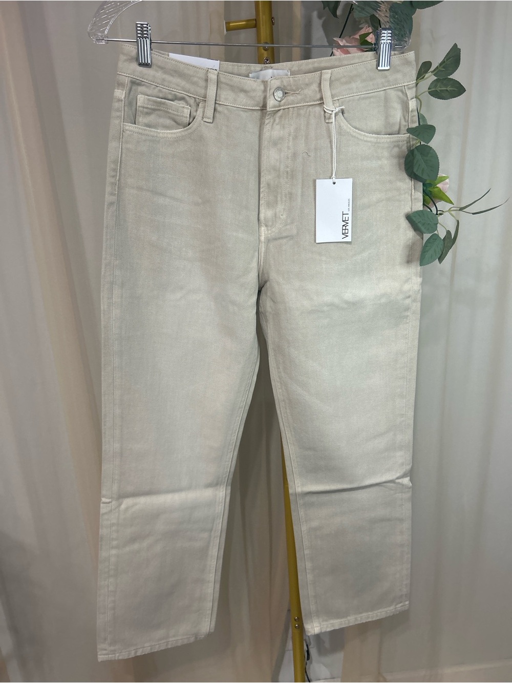 NWT Vervet Beverly Super High Rise Straight Leg Jeans Beige Cream Size 29